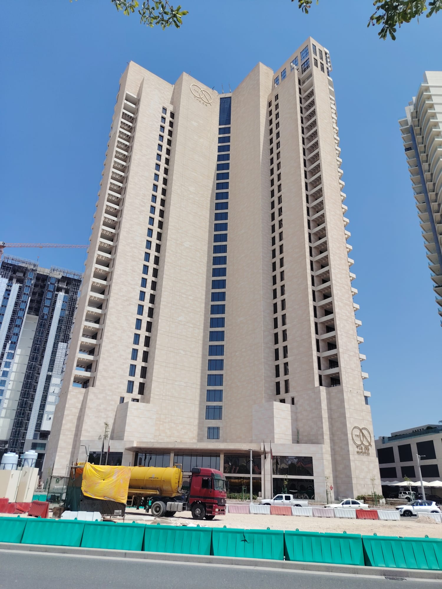 مساكن OQ — أعمال الواجهات
